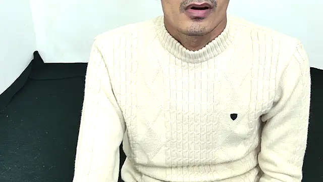 Snapshot of Habibi_big_b chatting on 15, 11, 2025 Habibi big b online show from 15, 11, 2025