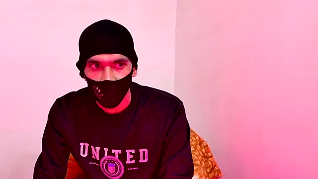 Snapshot of Habibi_big_b chatting on 25, 11, 2025 Habibi big b online show from 25, 11, 2025