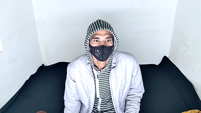 Snapshot of Habibi_big_b chatting on 28, 11, 2025 Habibi big b online show from 28, 11, 2025