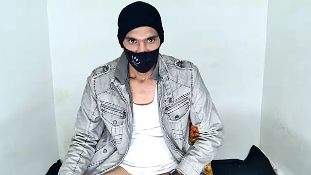 Snapshot of Habibi_big_b chatting on 28, 11, 2025 Habibi big b online show from 28, 11, 2025