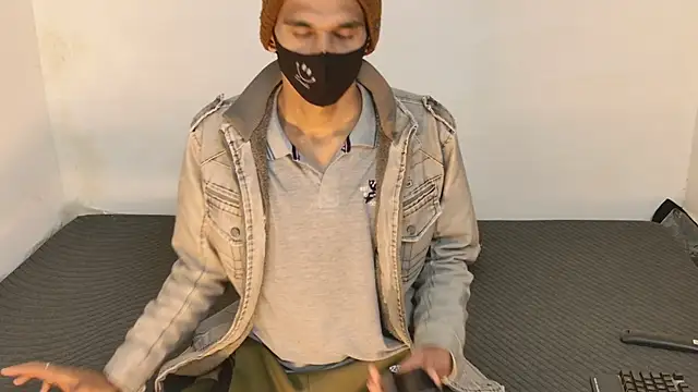 Snapshot of Habibi_big_b chatting on 11, 1, 2026 Habibi big b online show from 11, 1, 2026