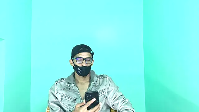 Snapshot of Habibi_big_b chatting on 18, 1, 2026 Habibi big b online show from 18, 1, 2026