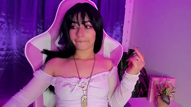 hanna  azumi online show from 23, 12, 2024