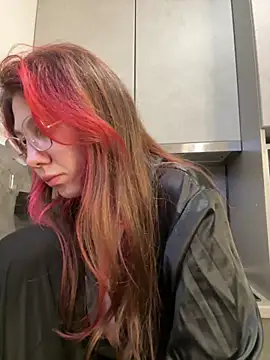 ChloesTem online show from 18, 11, 2025