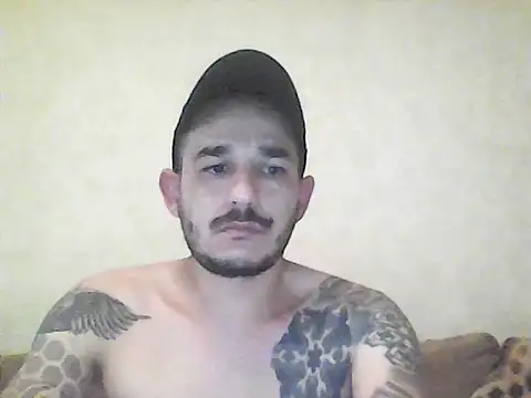 Snapshot of Kurqga chatting on 21, 10, 2025 Kurqga online show from 21, 10, 2025