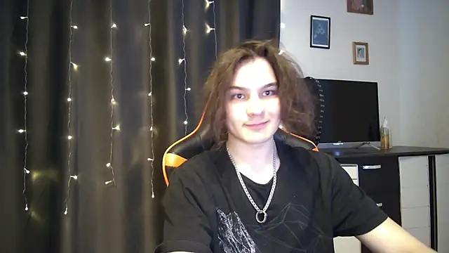 Snapshot of sweet_lucifer666 chatting on 19, 3, 2025 sweet lucifer666 online show from 19, 3, 2025