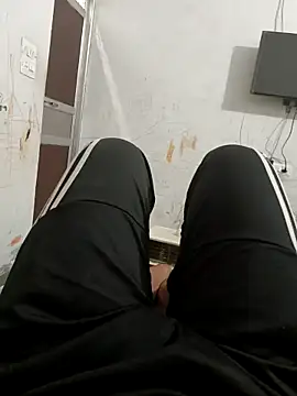 Snapshot of Gururonny07 chatting on 15, 2, 2025 Gururonny07 online show from 15, 2, 2025