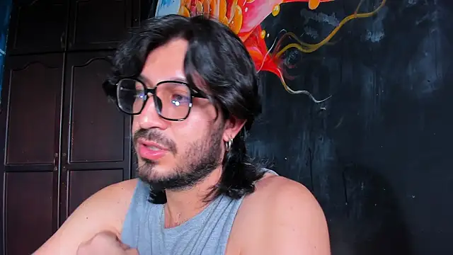 Ackerman Eren  online show from 8, 11, 2025