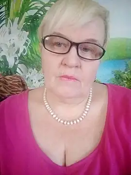 VioletSweet566 online show from 8, 3, 2025