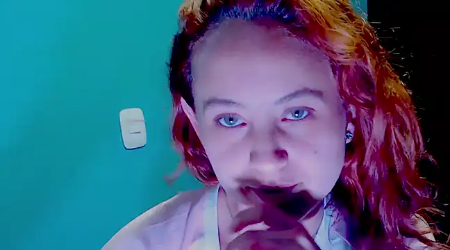 zoe jones3 online show from 14, 12, 2024