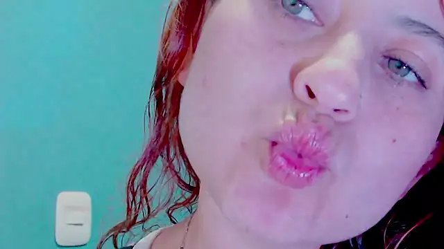 zoe jones3 online show from 8, 1, 2025