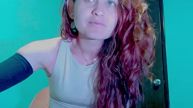 zoe jones3 online show from 24, 1, 2025