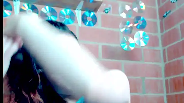 zoe jones3 online show from 29, 9, 2025