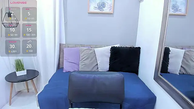 LenaRuiz  online show from 16, 11, 2025