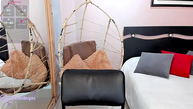 LenaRuiz  online show from 3, 3, 2026