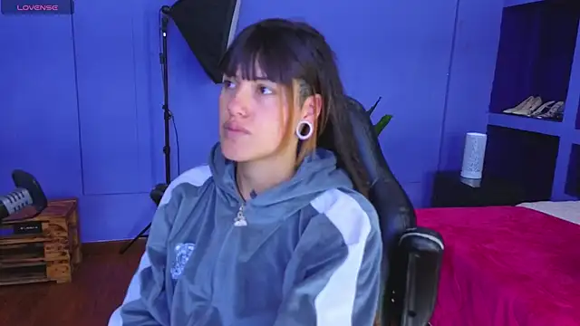  sharlotte777 online show from 17, 10, 2025