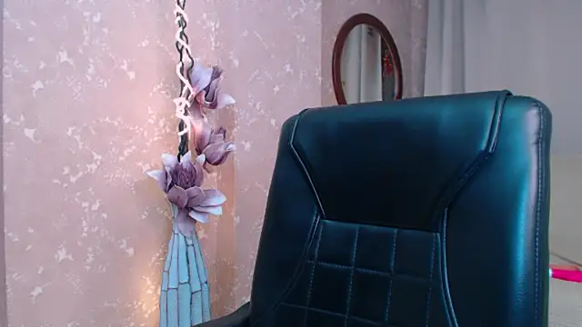 Ann  Cute online show from 4, 1, 2025