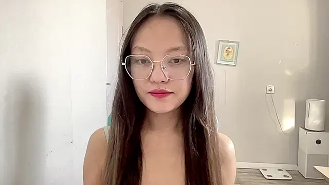 Risalynn online show from 15, 2, 2025