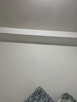 islandvybee55 online show from 21, 1, 2025