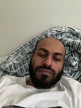 islandvybee55 online show from 15, 3, 2025