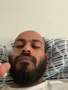 islandvybee55 online show from 22, 3, 2025