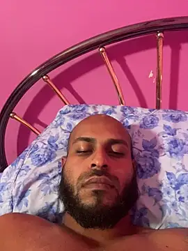 islandvybee55 online show from 25, 2, 2026