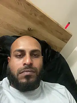 islandvybee55 online show from 7, 3, 2026