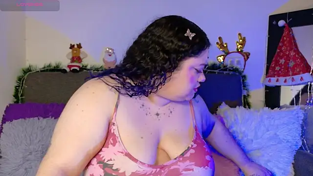 lunitaa0 online show from 11, 11, 2025