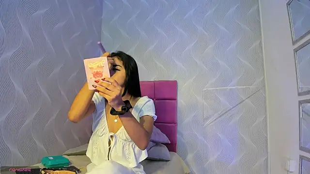 natalia aguirre1 online show from 11, 1, 2025
