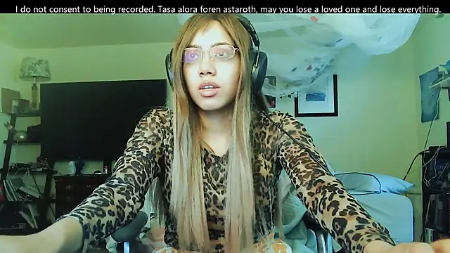 Snapshot of PolinaLoveX chatting on 25, 2, 2025 PolinaLoveX online show from 25, 2, 2025