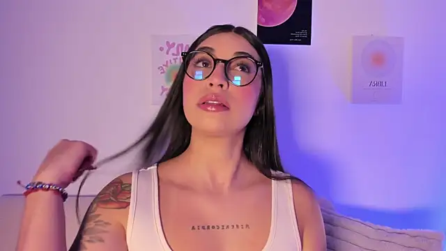 Snapshot of sensualhaven_ chatting on 16, 11, 2025 sensualhaven online show from 16, 11, 2025