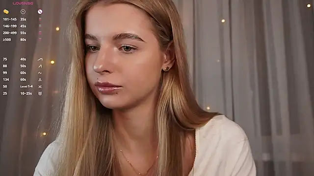 Snapshot of Sunshine_Diana chatting on 5, 12, 2024 Sunshine Diana online show from 5, 12, 2024