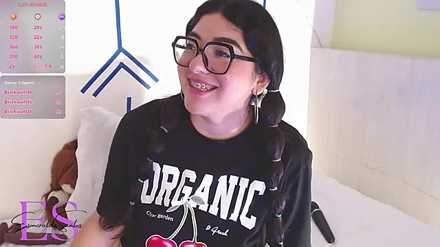 EsmeraldaSantoss online show from 30, 12, 2024