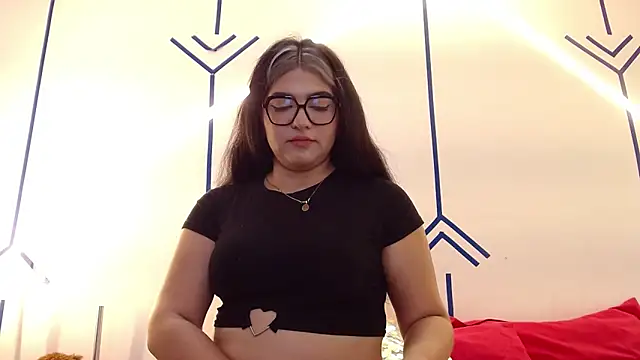 EsmeraldaSantoss online show from 10, 2, 2025