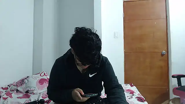 SHARLOTTE MORGAN online show from 11, 1, 2025