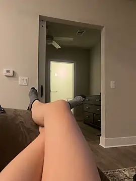 Kinkbitch25 online show from 8, 1, 2025