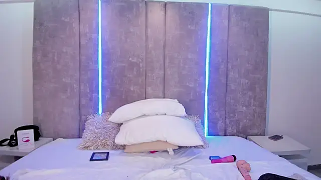 MaxiRogers online show from 11, 2, 2025