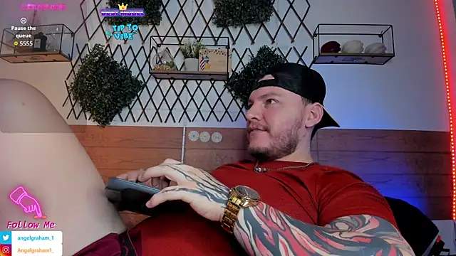 Angelgraham 1 online show from 7, 1, 2026