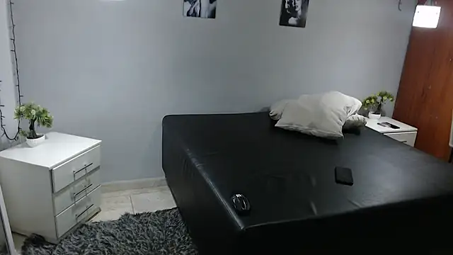 Snapshot of Kimandyuk chatting on 13, 12, 2024 Kimandyuk online show from 13, 12, 2024