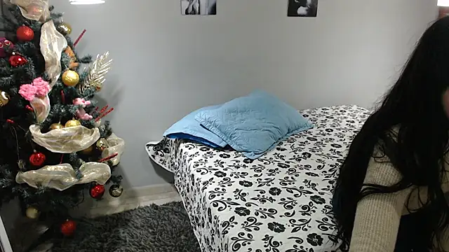 Snapshot of Kimandyuk chatting on 21, 12, 2024 Kimandyuk online show from 21, 12, 2024