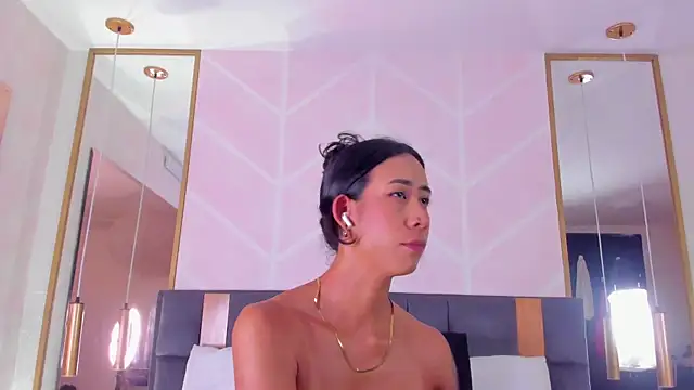 GabyPetit online show from 18, 12, 2025