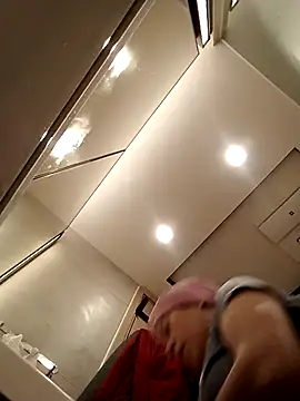 doggiepossession online show from 10, 3, 2025