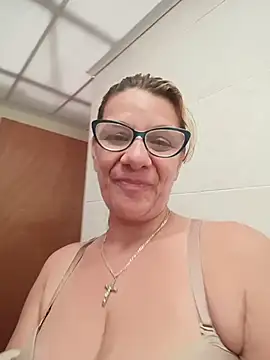 Kate blakesexxx online show from 6, 1, 2026