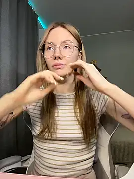 littlevildevil online show from 2, 2, 2026