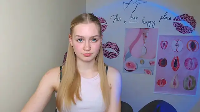 Snapshot of MademoiselleCl chatting on 26, 2, 2025 MademoiselleCl online show from 26, 2, 2025