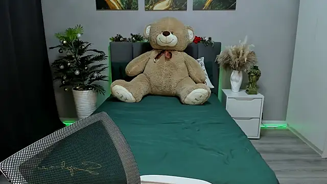 Snapshot of AlexaHarmon chatting on 28, 1, 2025 AlexaHarmon online show from 28, 1, 2025