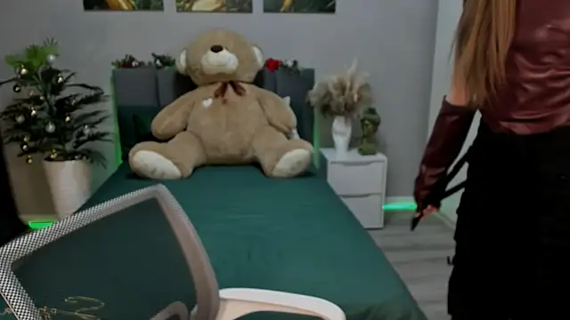 Snapshot of AlexaHarmon chatting on 30, 1, 2025 AlexaHarmon online show from 30, 1, 2025