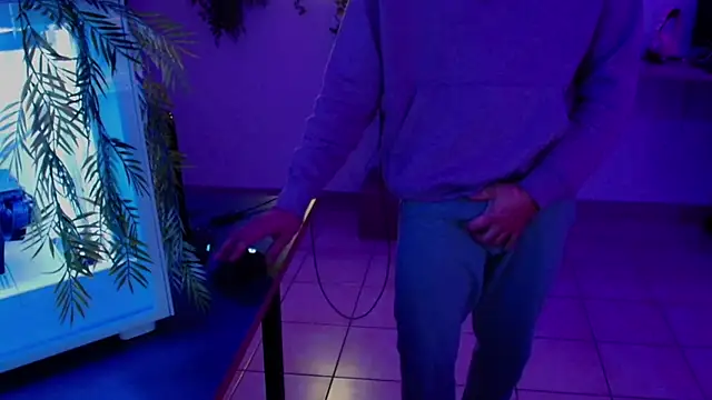 Snapshot of Vlad230323 chatting on 10, 12, 2024 Vlad230323 online show from 10, 12, 2024