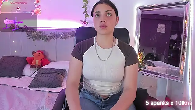 VickyBuunny online show from 3, 3, 2025