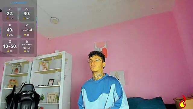 Ian Castillo  online show from 28, 11, 2025